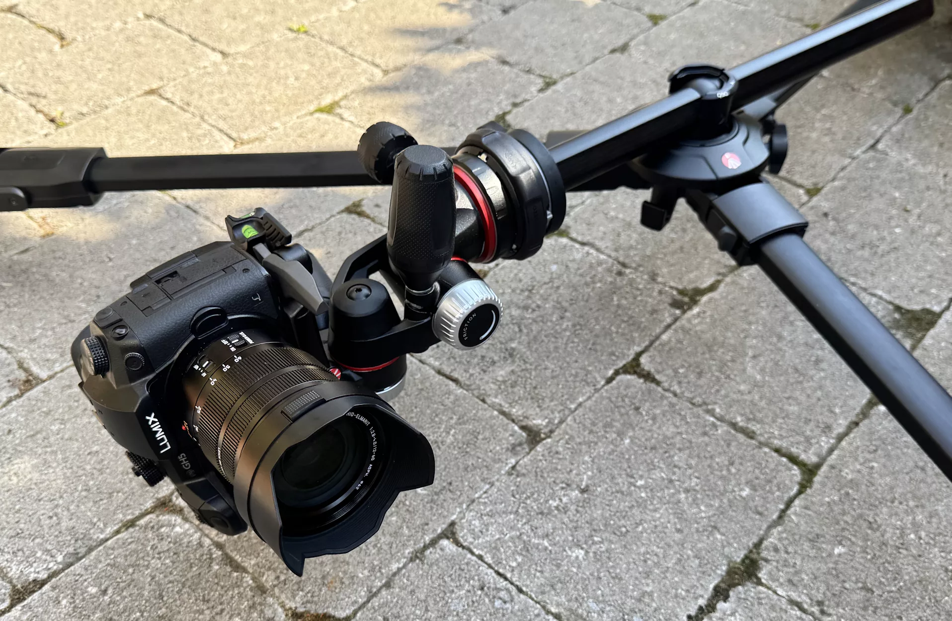 Manfrotto low ange Image of Manfrotto low ange